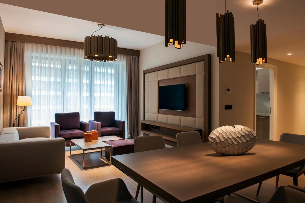 The Superior Living Batisehir Apartment Истанбул Екстериор снимка