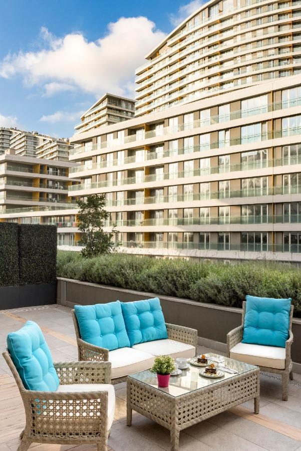The Superior Living Batisehir Apartment Истанбул Екстериор снимка