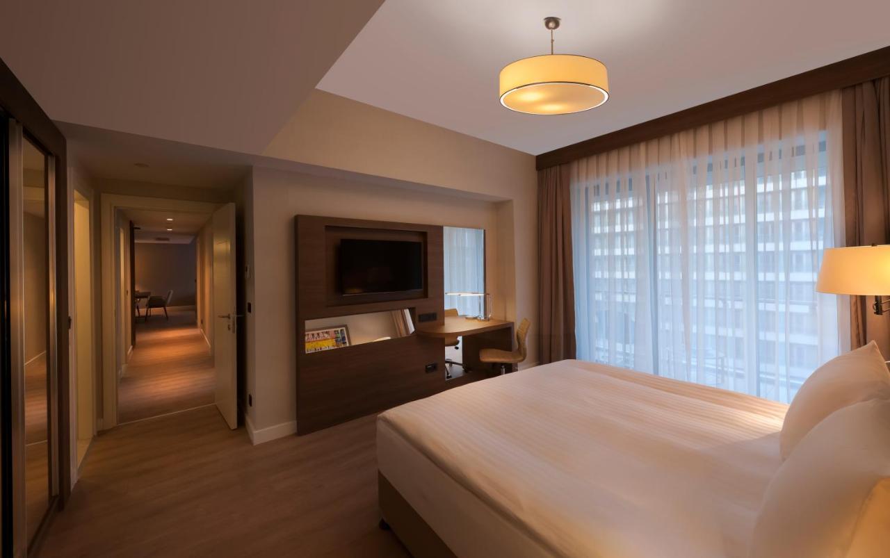 The Superior Living Batisehir Apartment Истанбул Екстериор снимка