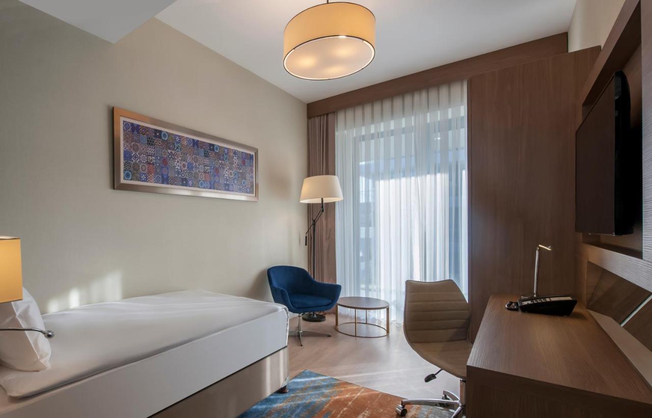 The Superior Living Batisehir Apartment Истанбул Екстериор снимка