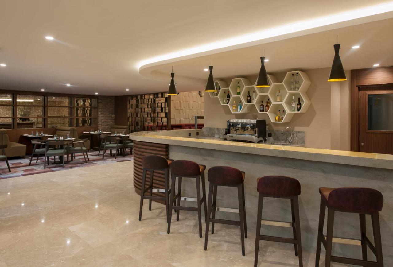 The Superior Living Batisehir Apartment Истанбул Екстериор снимка